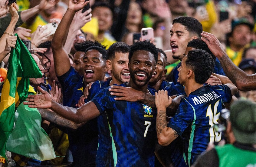 Has Vinícius JR Been CLONED? Crazy Conspiracy Theory breaks Social Media