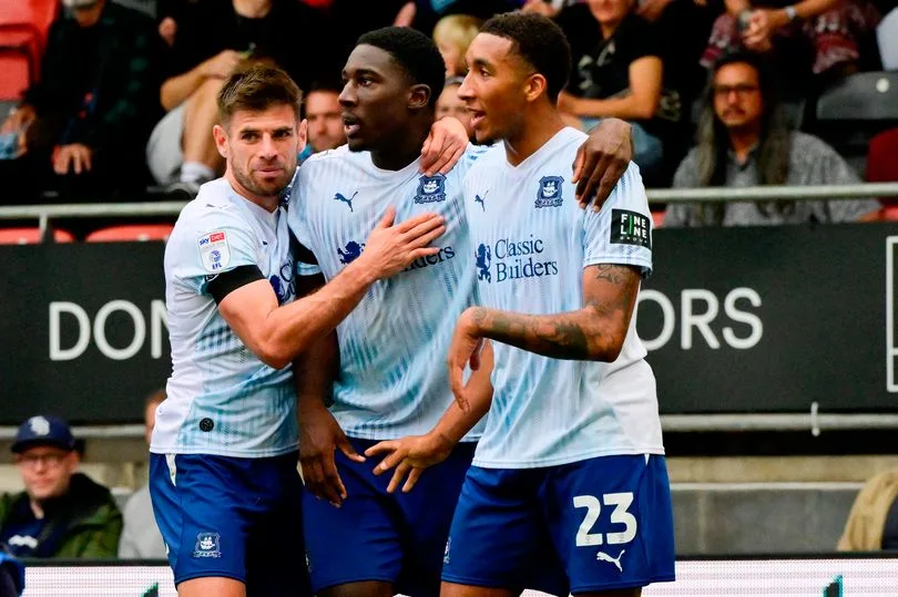 Plymouth Go Top with Orient Win