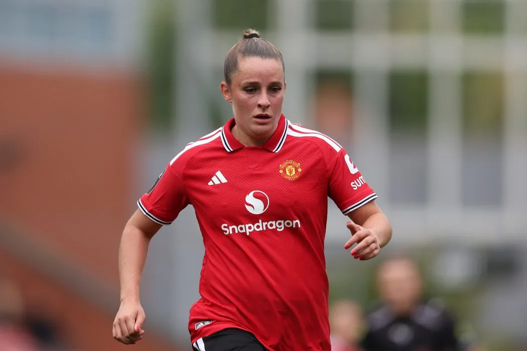 Ella Toone Recalled to England Squad as Lucy Bronze Withdraws Ahead of World Cup Play-Offs