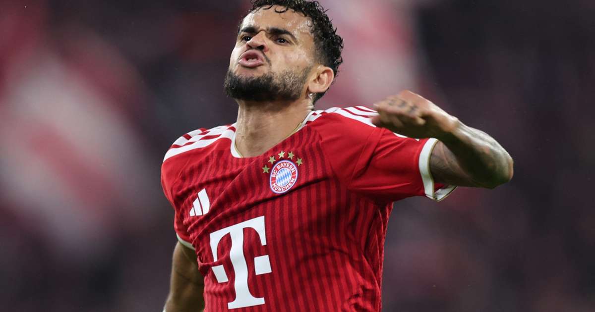 Diaz Hat-Trick Fires Bayern Top in Leipzig Rout