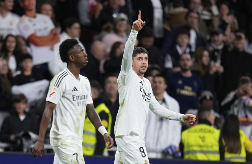 Velverde keeps Real Madrid in title race with stunning volley