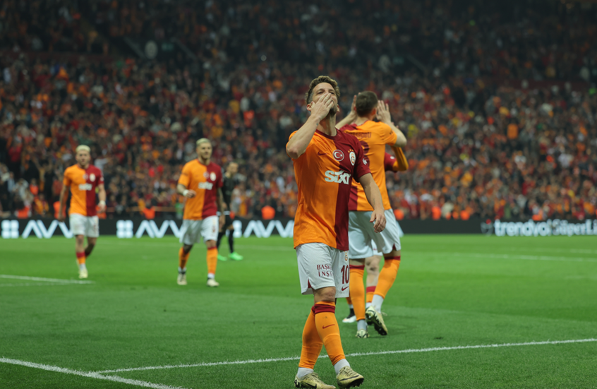 Dries Mertens retires from football after a stellar career