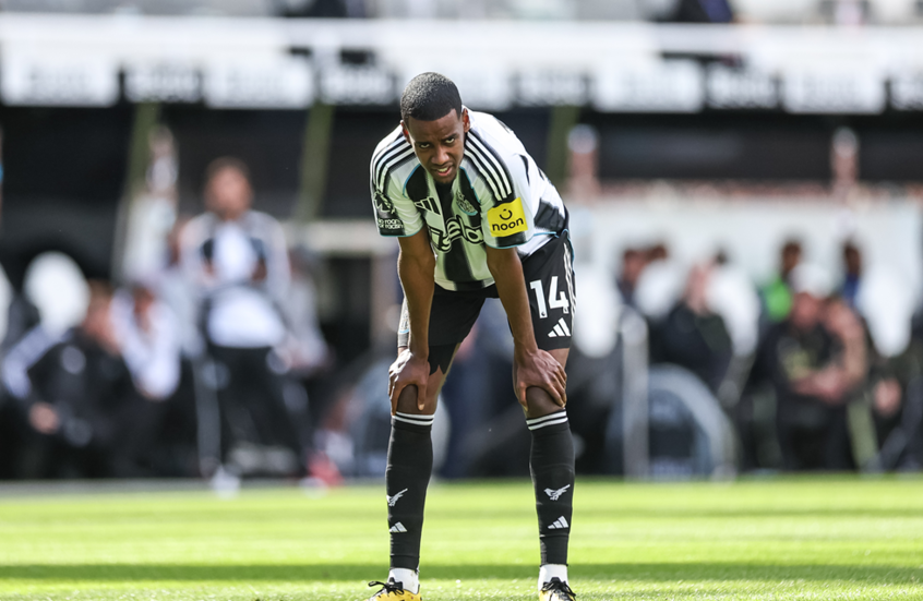 Newcastle Statement Shocks Isak, Halts Liverpool Move