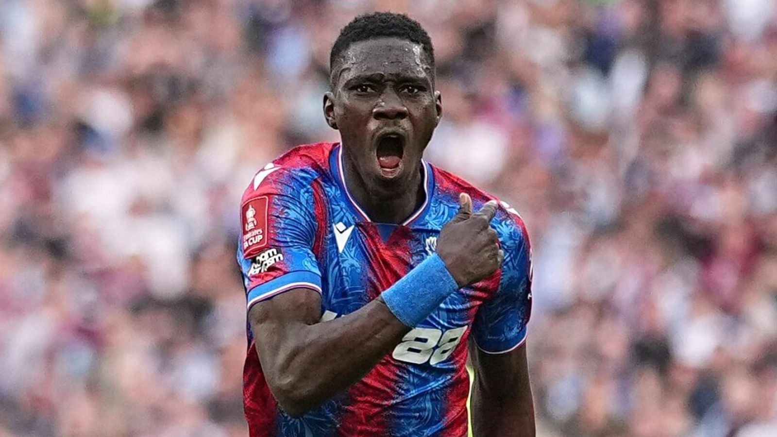 Sarr Soars as Crystal Palace Overcome Eze’s Departure
