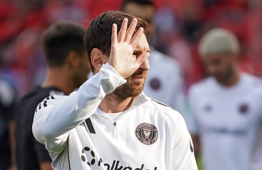 WATCH: Messi responds to Ronaldo's bicycle kick with a spectacular performance (VIDEO)