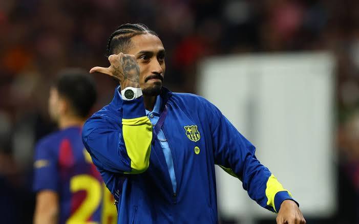 Raphinha Surprises Barcelona with a Shocking Request! What Does the Brazilian Want?