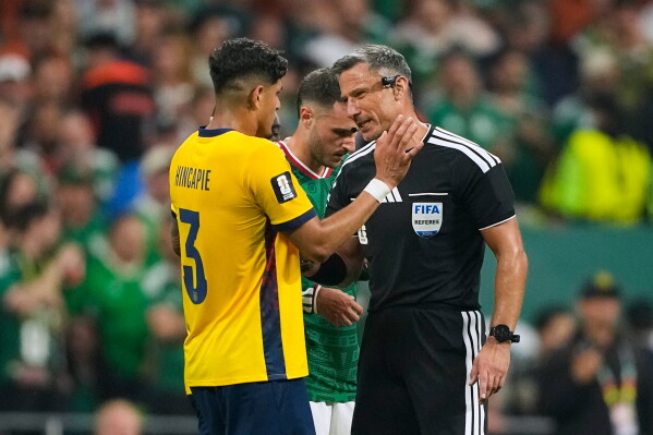 Ecuador's Hincapie Sent Off Under FIFA's New Mouth-Covering Rule at 2026 World Cup