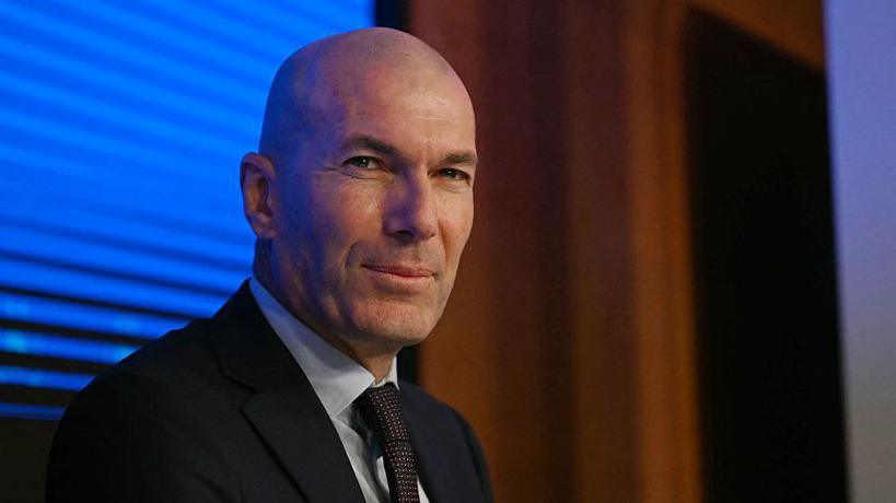 Liverpool star catches Zidane's eye!