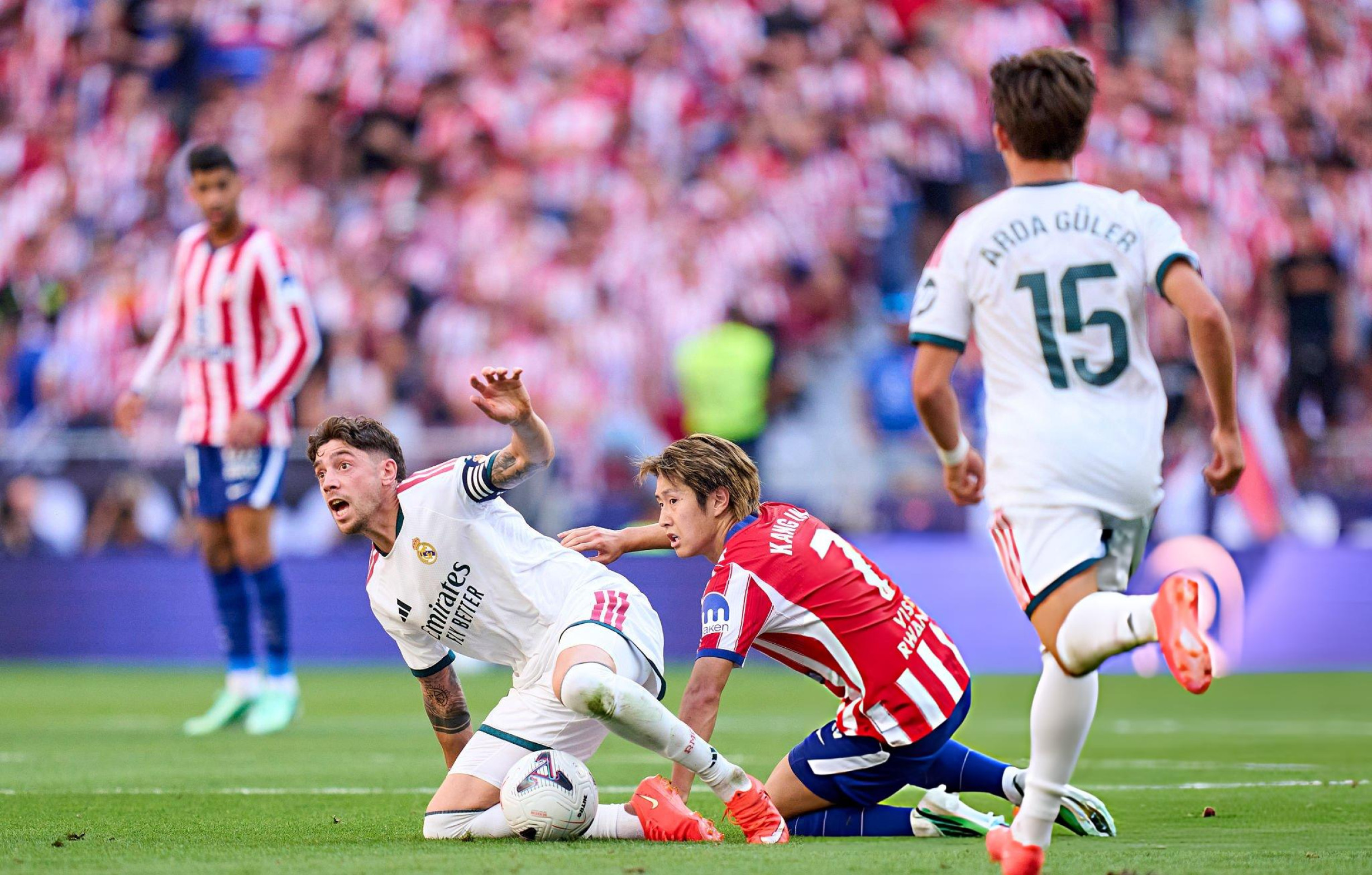 Real Madrid Captain Valverde Sidelined With Grade 3 Ankle Sprain