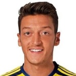 11 - M. Özil