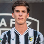 D. Morais