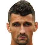 15 - E. Lichaj