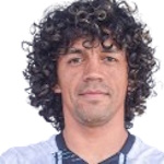 E. Benitez