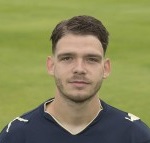 24 - S. v. d. Maaten